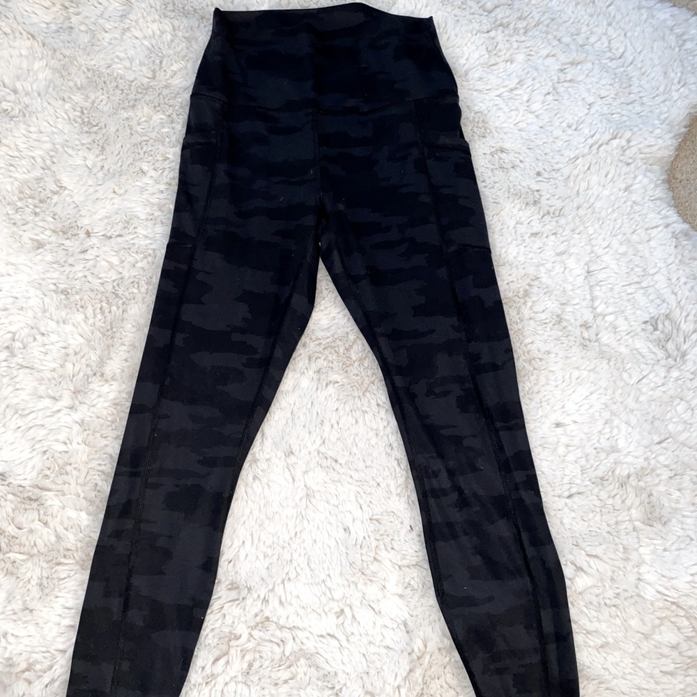 Dark Navy Blue Camo Workout Leggings
